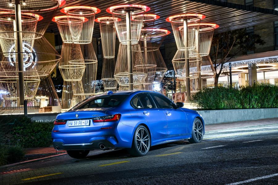  BMW 330i M Sport (G20) 2019 года  (ZA) (фото 17 из 40)